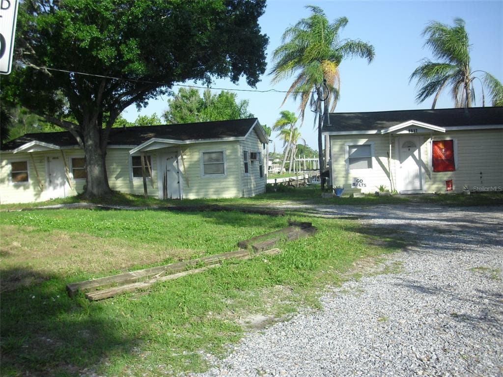 8919 ROCKY CREEK DRIVE