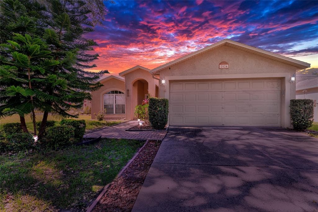 2524 COUNTRYSIDE PINES DRIVE