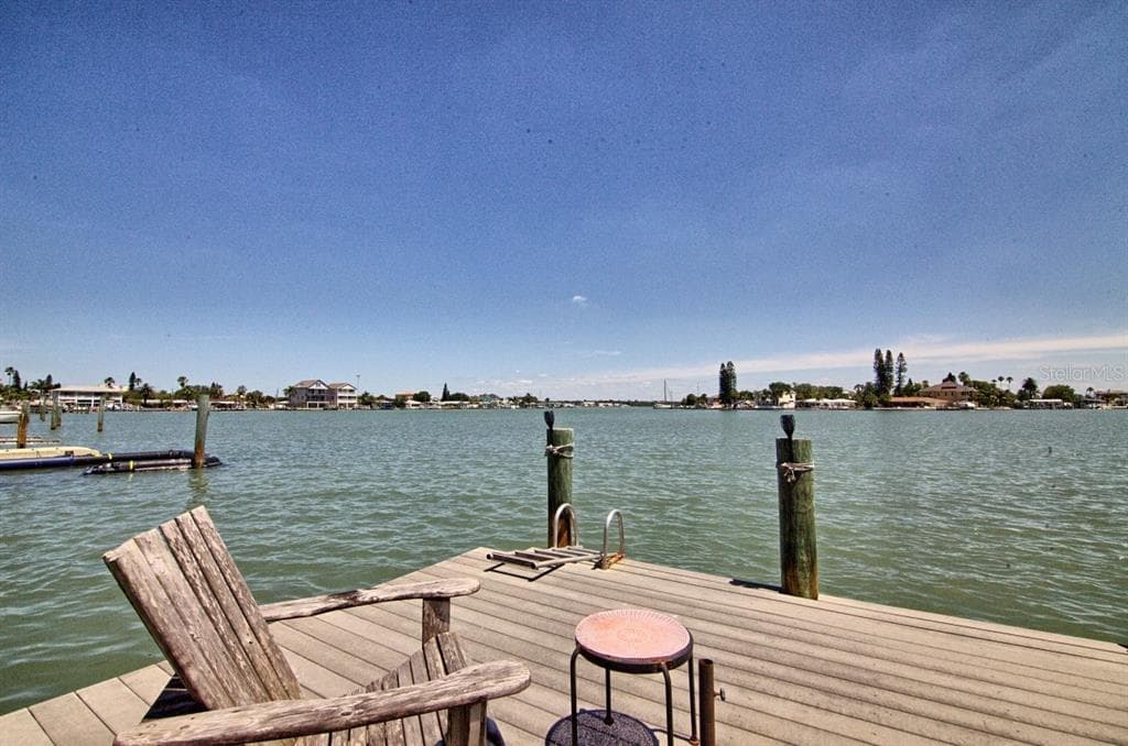14157 N BAYSHORE DRIVE MADEIRA BEACH, FL 33708