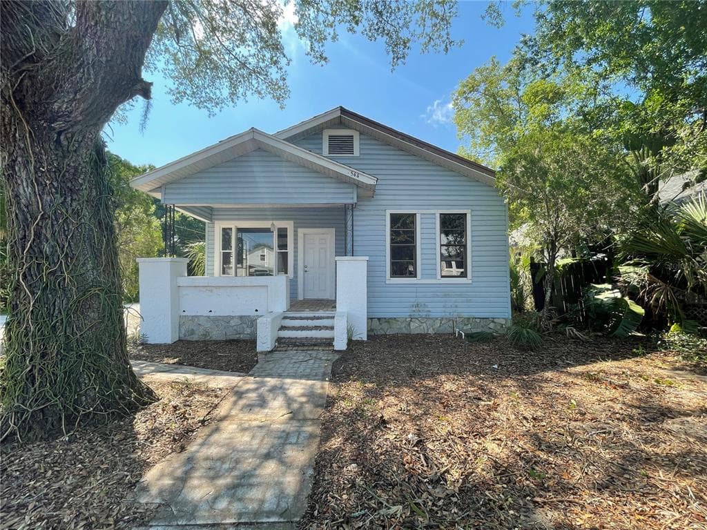 544 GRAND BOULEVARD TARPON SPRINGS, FL 34689