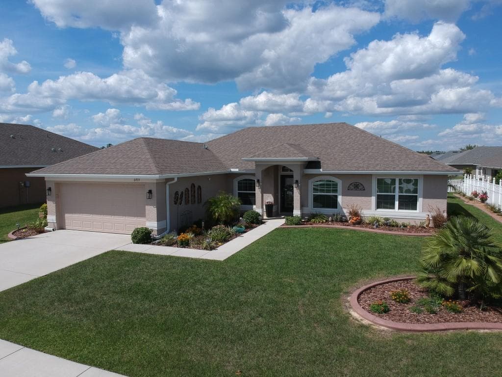 6935 WIREVINE DRIVE BROOKSVILLE, FL 34602