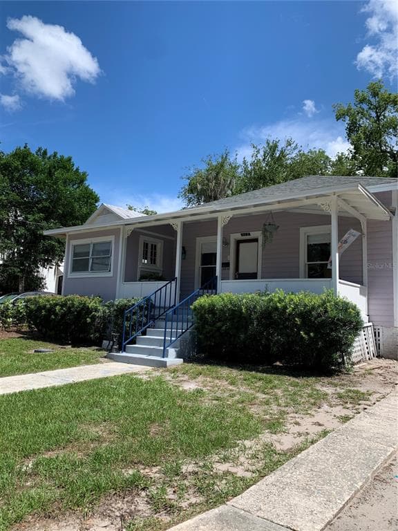 312 W UNIVERSITY AVENUE DELAND, FL 32720
