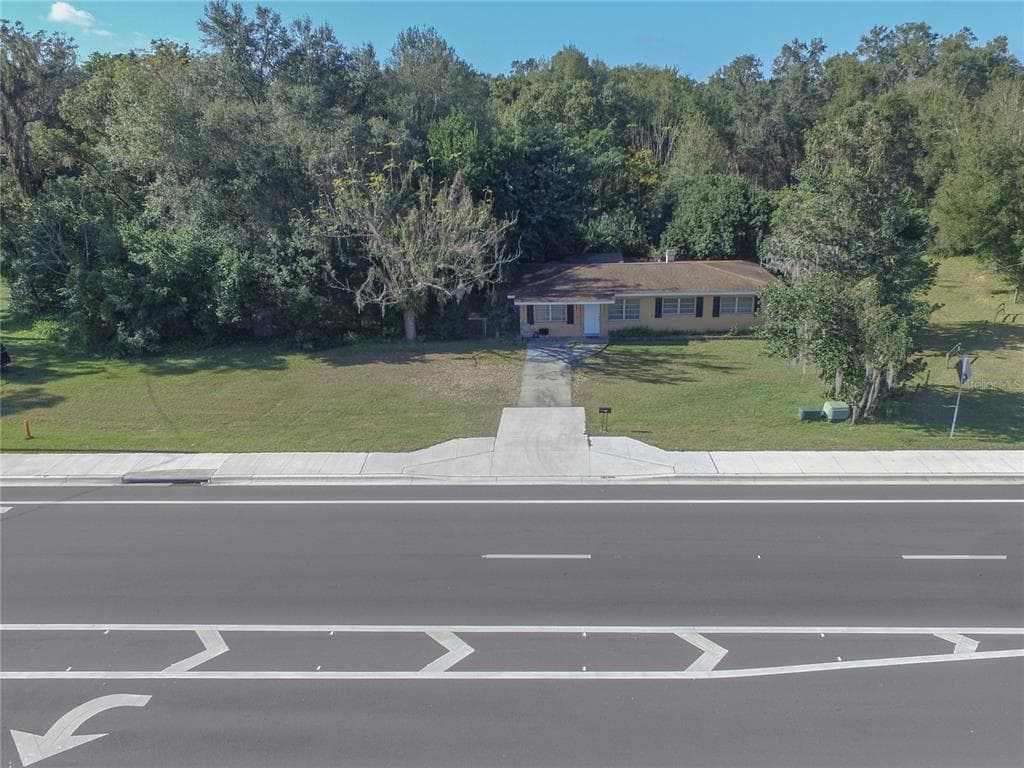 1106 LITHIA PINECREST ROAD BRANDON, FL 33511