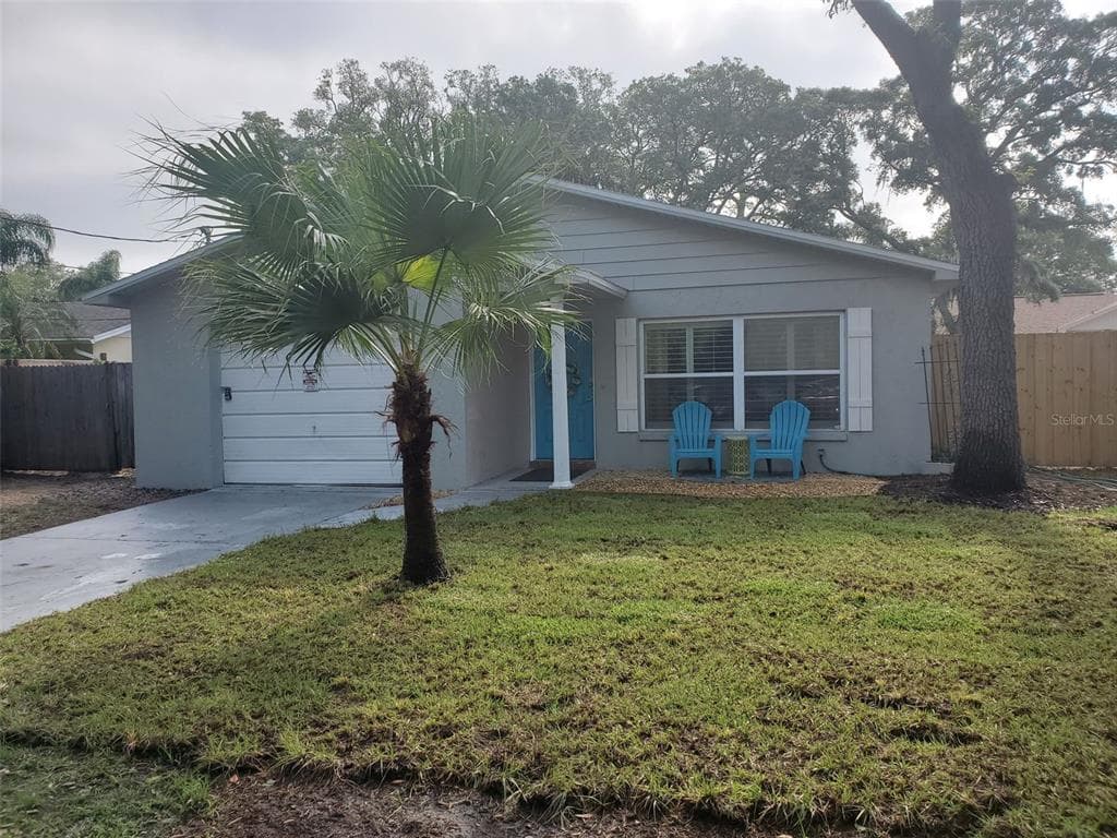 405 N FLORIDA AVENUE TARPON SPRINGS, FL 34689