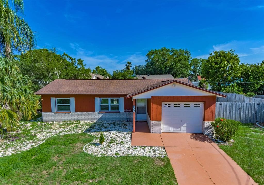 6093 APPLEGATE DRIVE SPRING HILL, FL 34606