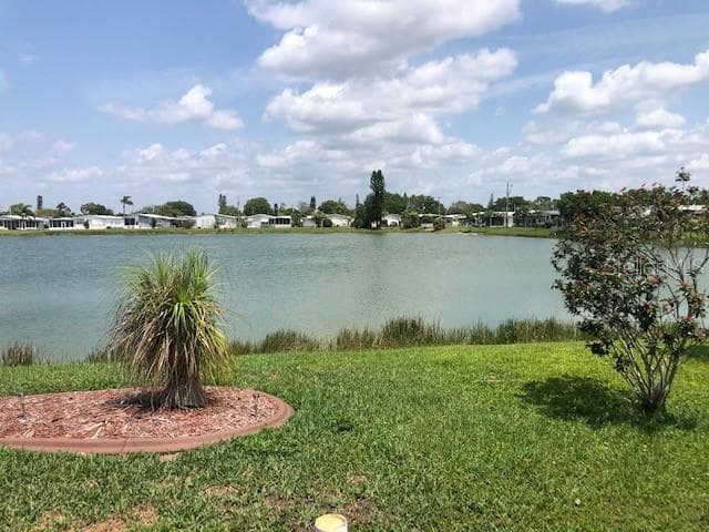 3151 INDIAN VILLAGE LANE NORTH FORT MYERS, FL 33917