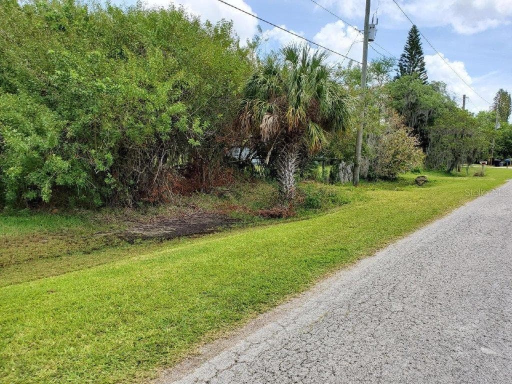912 PINEY POINT ROAD PALMETTO, FL 34221