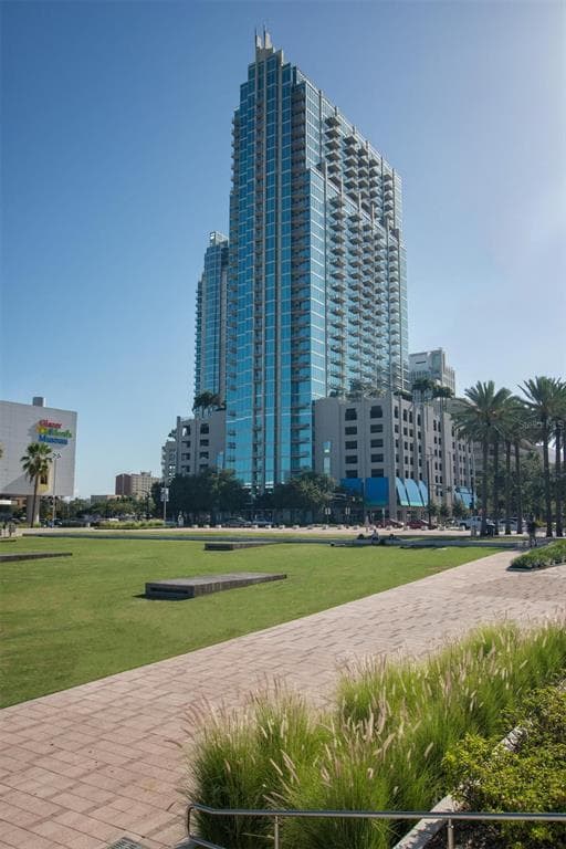 777 N ASHLEY DRIVE UNIT 1106 TAMPA, FL 33602