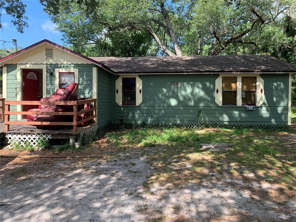 7706 N 17TH STREET TAMPA, FL 33604