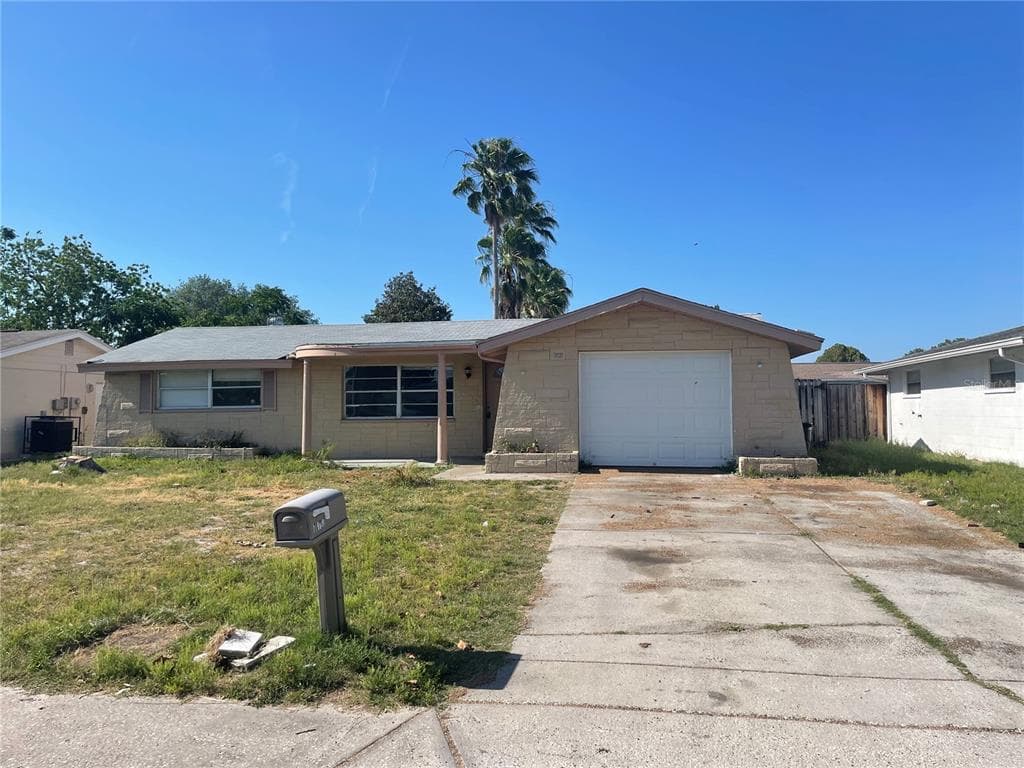 7021 CORAL REEF DRIVE PORT RICHEY, FL 34668