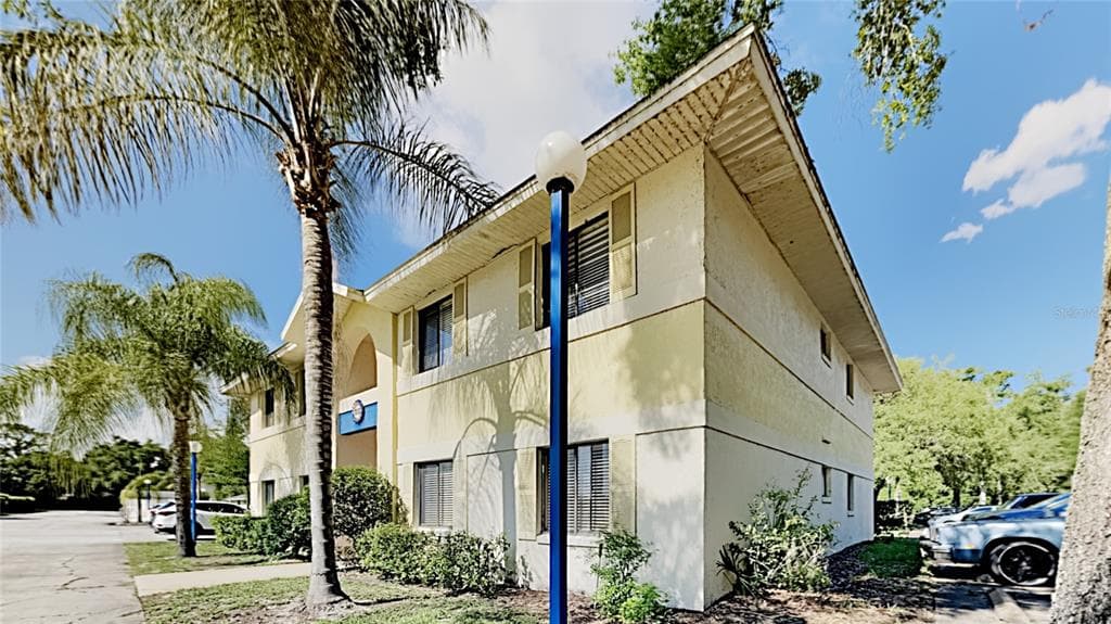 90 HIDDEN LAKE DRIVE UNIT 164 SANFORD, FL 32773