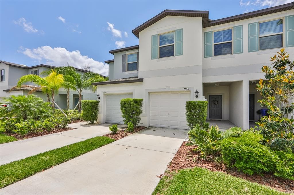 7653 GINGER LILY COURT TAMPA, FL 33619