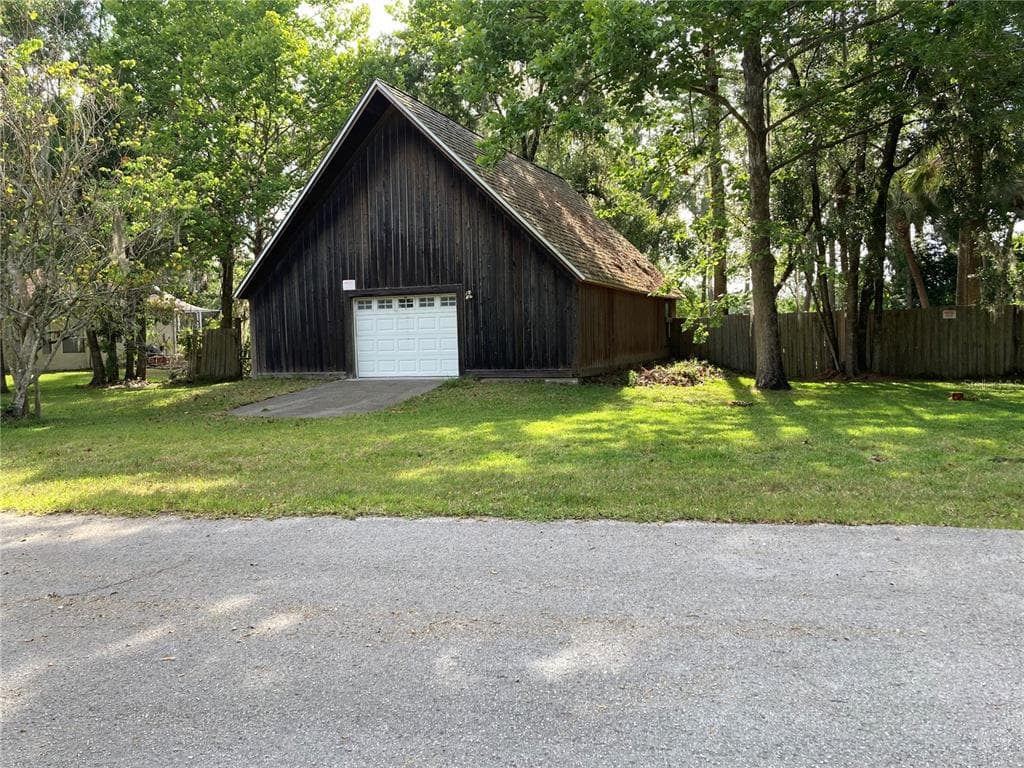 5717 SWEET CHERRY LANE