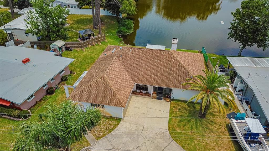 7387 112TH STREET SEMINOLE, FL 33772