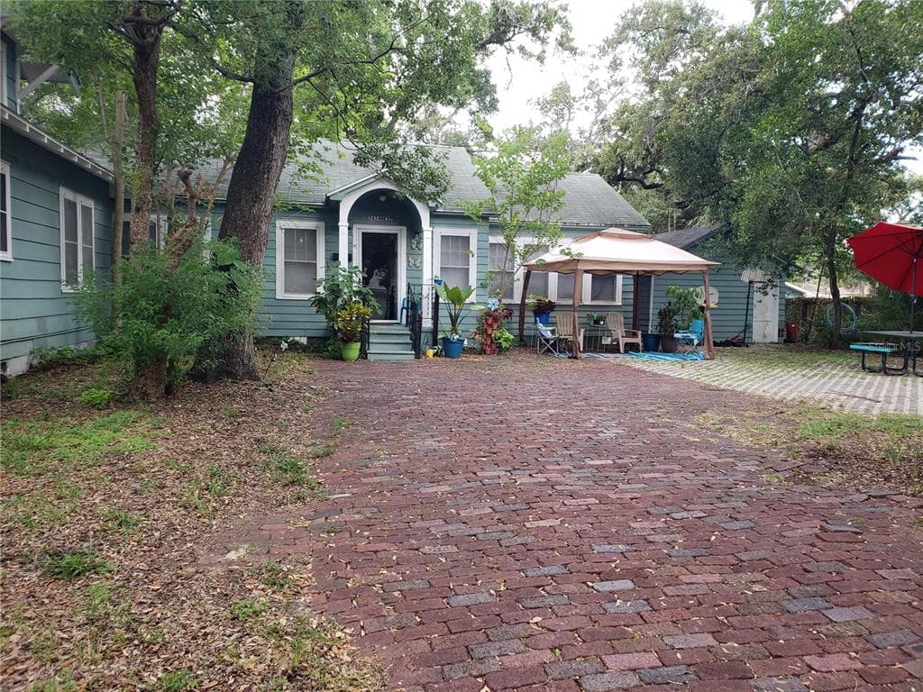 3434 6TH AVENUE N UNIT E & W ST PETERSBURG, FL 33713