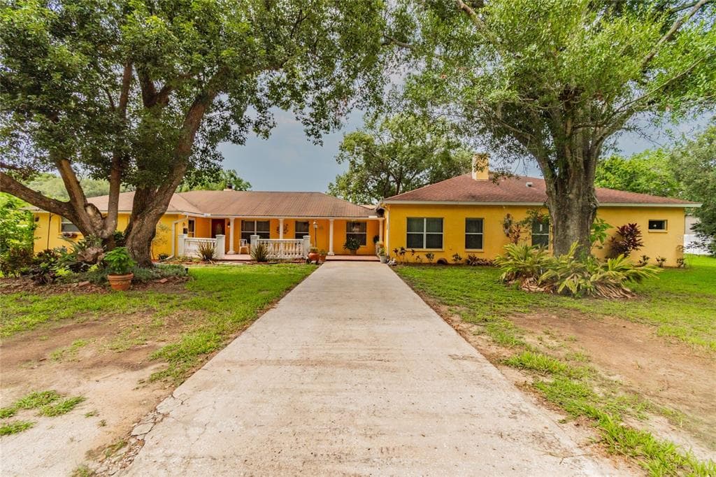 2005 CARMELLA DRIVE