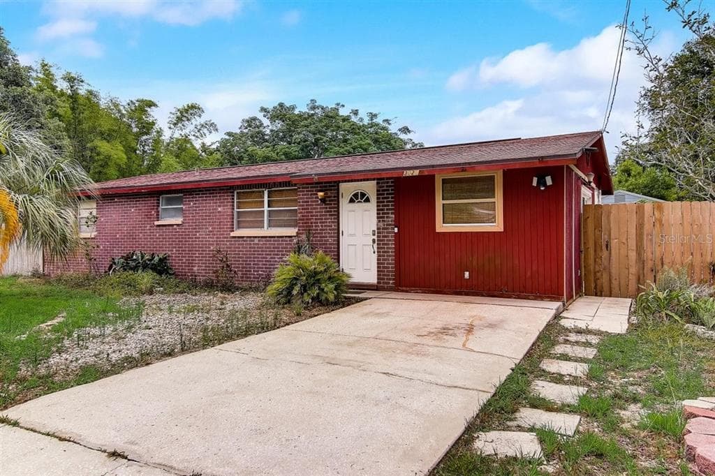 3020 N ADAMS STREET TAMPA, FL 33611