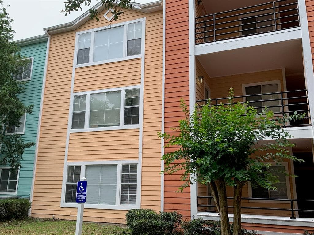 2601 SW ARCHER ROAD UNIT 217E GAINESVILLE, FL 32608