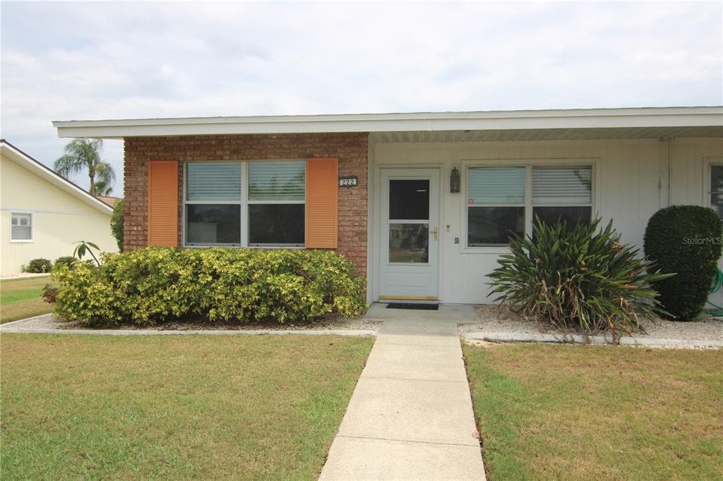 222 S PEBBLE BEACH BOULEVARD SUN CITY CENTER, FL 33573