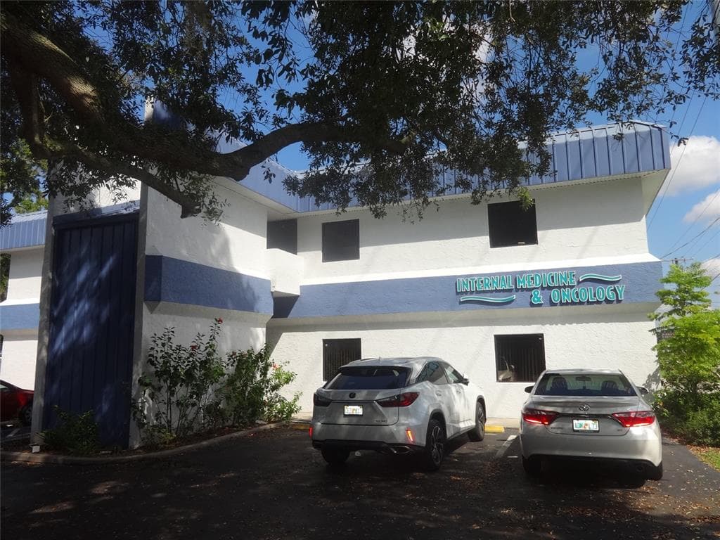 7820 N ARMENIA AVENUE UNIT A TAMPA, FL 33604
