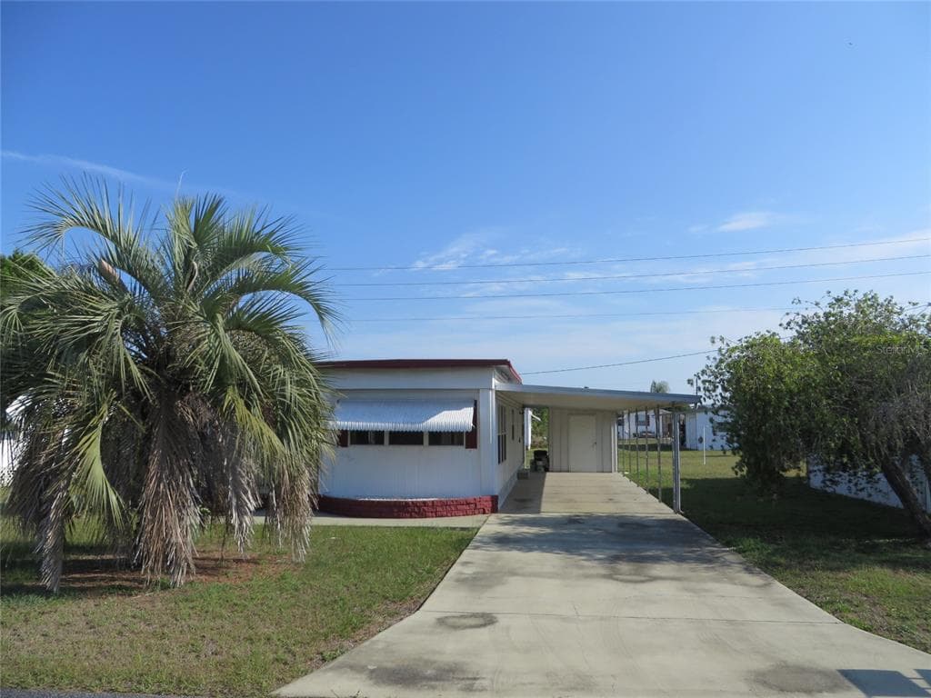 37235 CORA AVENUE ZEPHYRHILLS, FL 33542