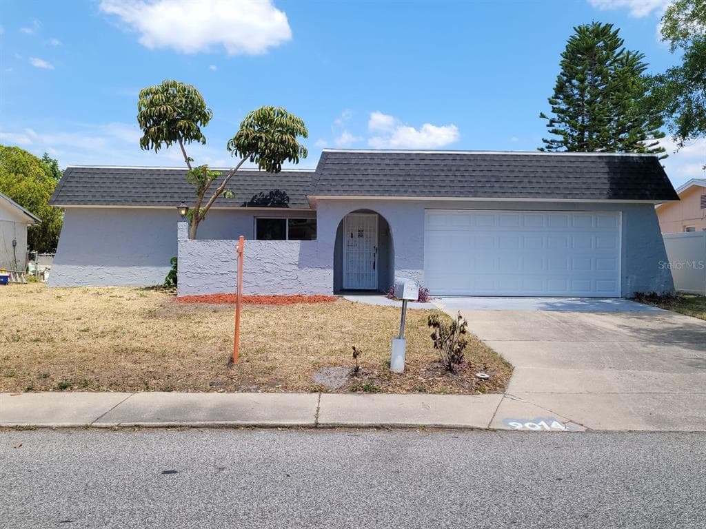 9014 COCHISE LANE PORT RICHEY, FL 34668