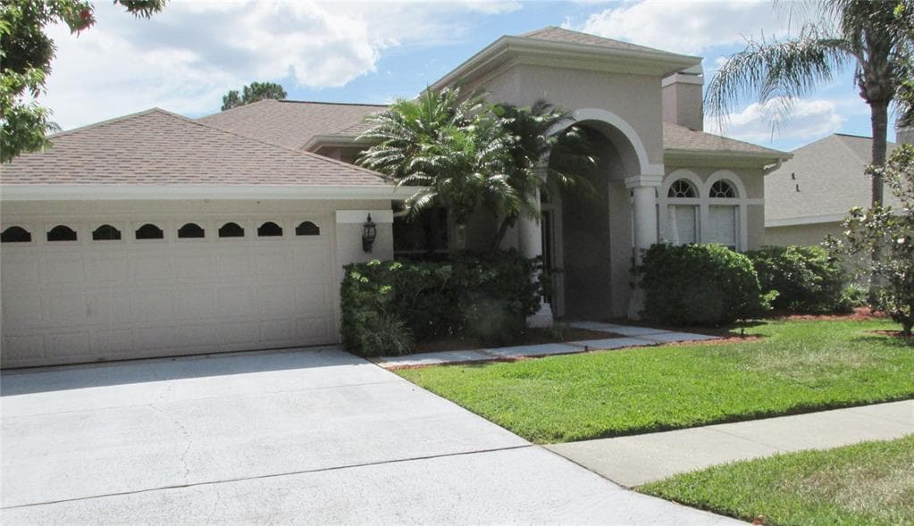 18708 FOREST GLEN COURT TAMPA, FL 33647
