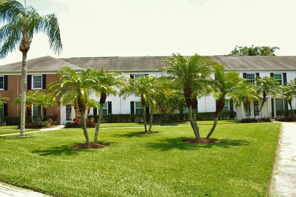 13758 ORANGE SUNSET DRIVE UNIT 202 TAMPA, FL 33618