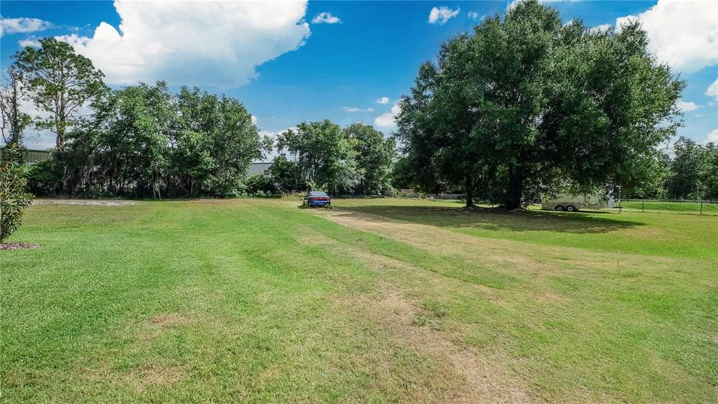 4506 CLEMENTS ROAD LAKELAND, FL 33811