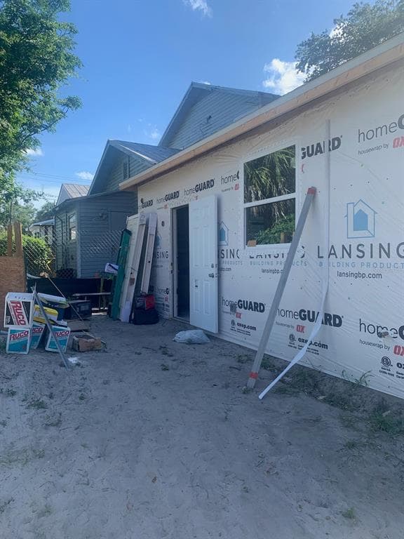 2810 N 16TH STREET TAMPA, FL 33605