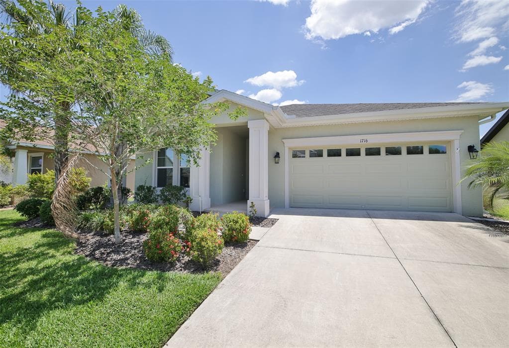 1716 TALLULAH TERRACE WESLEY CHAPEL, FL 33543