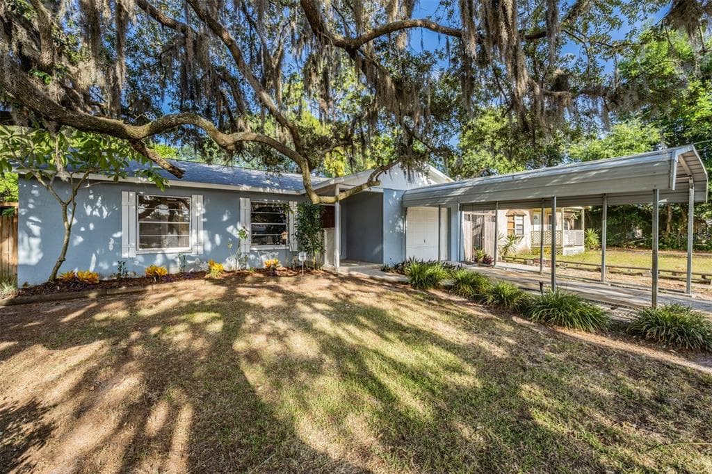 8415 N 46TH STREET TAMPA, FL 33617