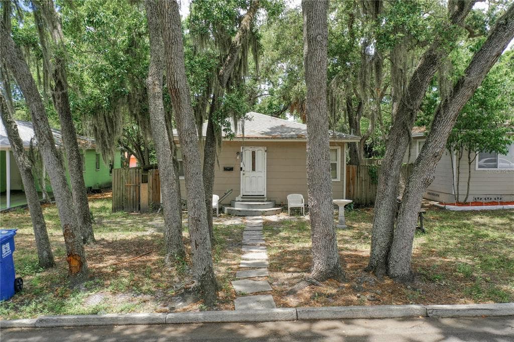 2535 21ST STREET S ST PETERSBURG, FL 33712