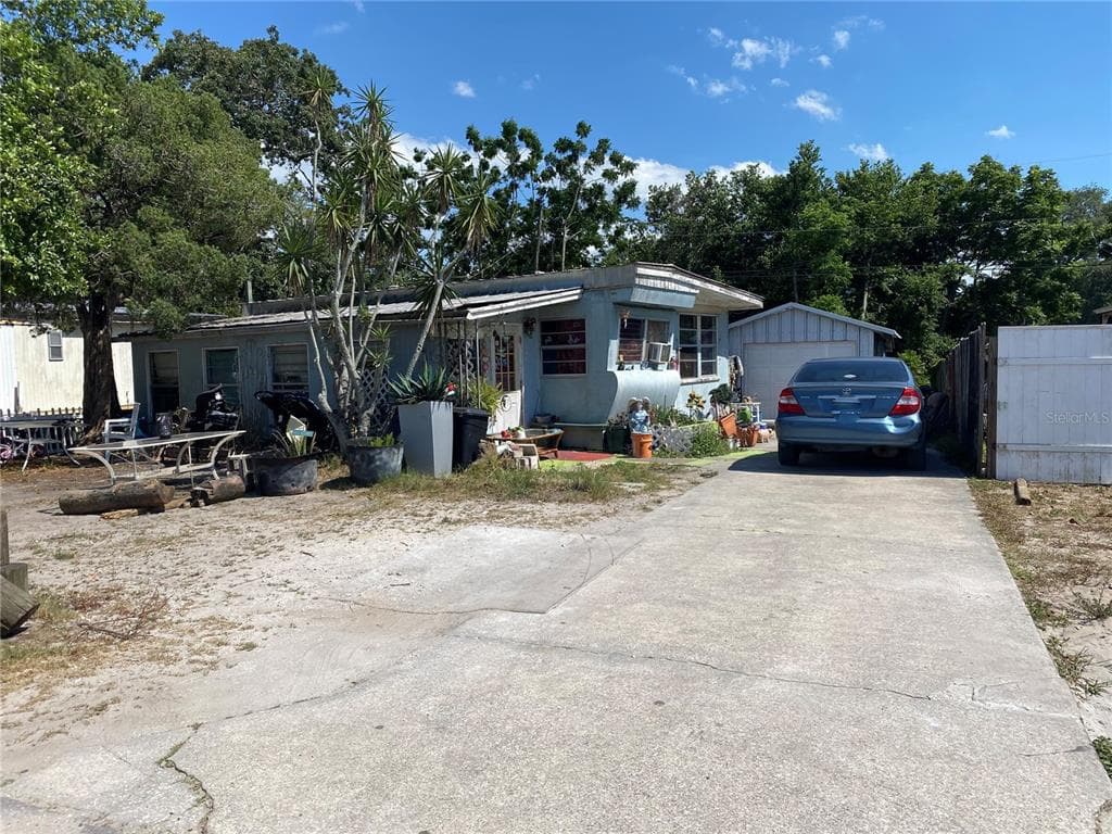 4340 MORLOCK LANE HOLIDAY, FL 34691