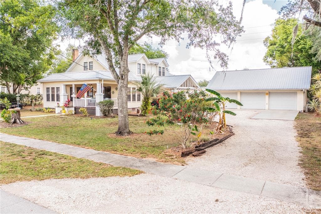19 E KENDALL BOULEVARD AVON PARK, FL 33825