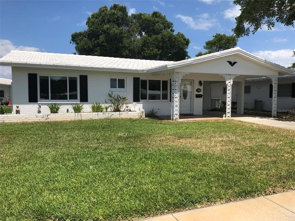 9733 MAINLANDS BOULEVARD E UNIT 9733 PINELLAS PARK, FL 33782