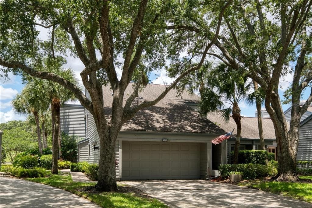 3078 EAGLES LANDING CIRCLE W CLEARWATER, FL 33761