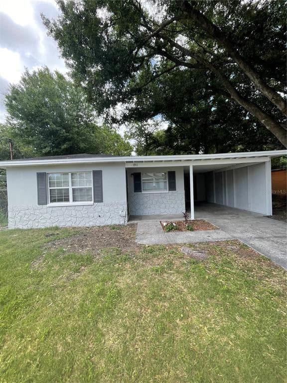 1911 W PALMETTO STREET TAMPA, FL 33607