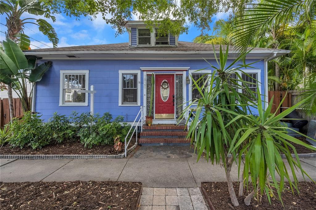1820 11TH STREET N ST PETERSBURG, FL 33704