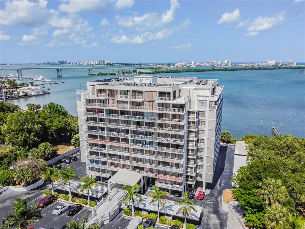 500 N OSCEOLA AVENUE UNIT PH-G CLEARWATER, FL 33755