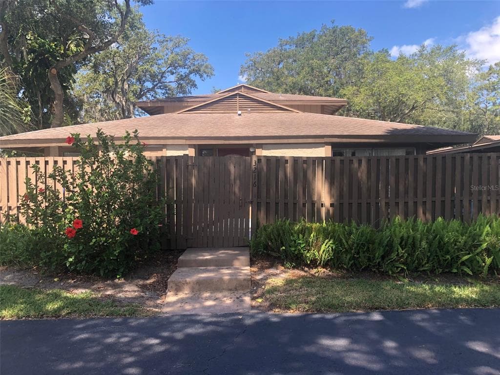 3216 DOE COURT BRANDON, FL 33511