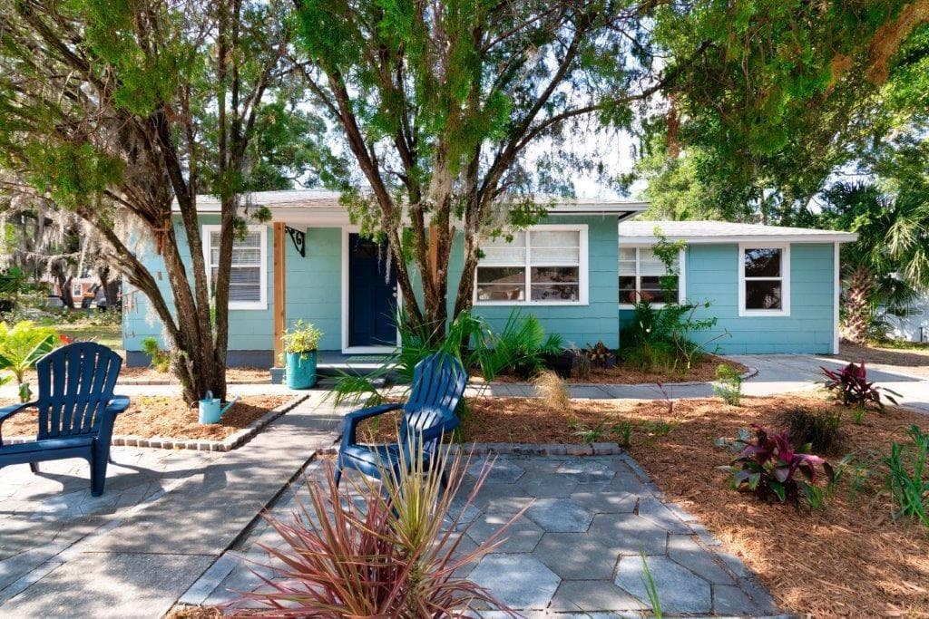 1120 FAIRMONT STREET CLEARWATER, FL 33755