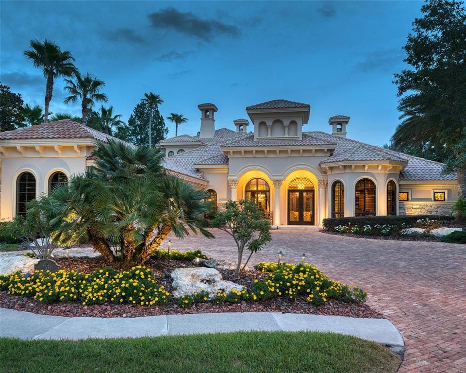 2631 HAWKS LANDING BOULEVARD PALM HARBOR, FL 34685