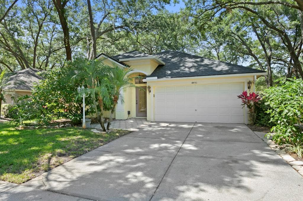 4451 HIDDEN SHADOW DRIVE TAMPA, FL 33614