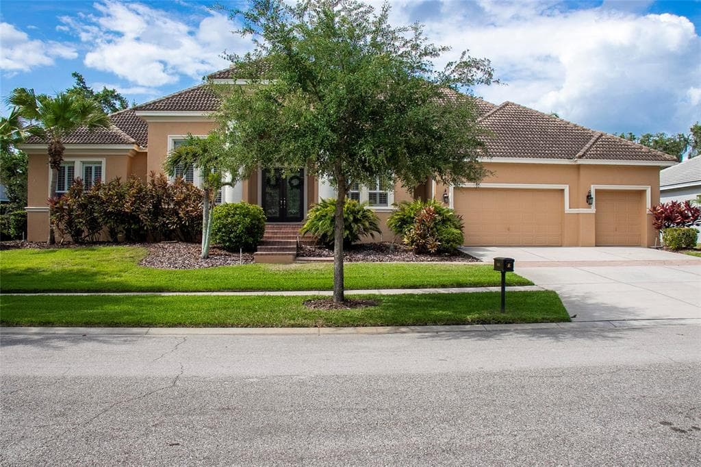 6114 AVOCETRIDGE DRIVE LITHIA, FL 33547