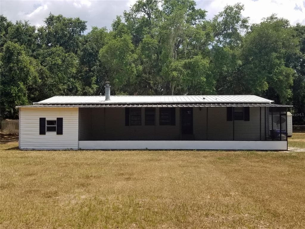 8407 W KNIGHTS GRIFFIN ROAD PLANT CITY, FL 33565