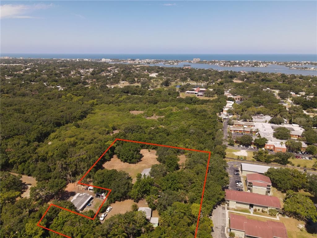 13212 133RD AVENUE LARGO, FL 33774