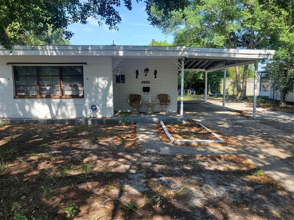 4400 PORPOISE DRIVE SE ST PETERSBURG, FL 33705