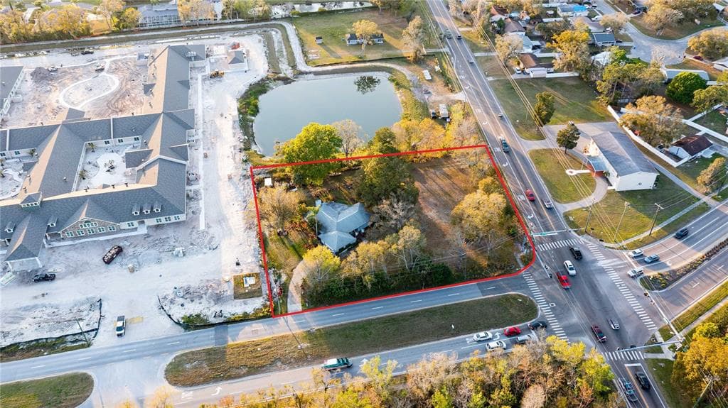 18950 SUNLAKE BOULEVARD LUTZ, FL 33558