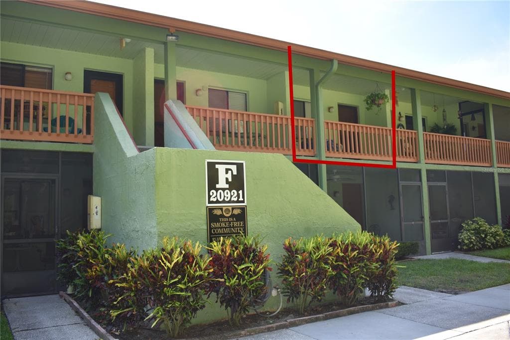 20921 HAULOVER COVE UNIT F6 LUTZ, FL 33558